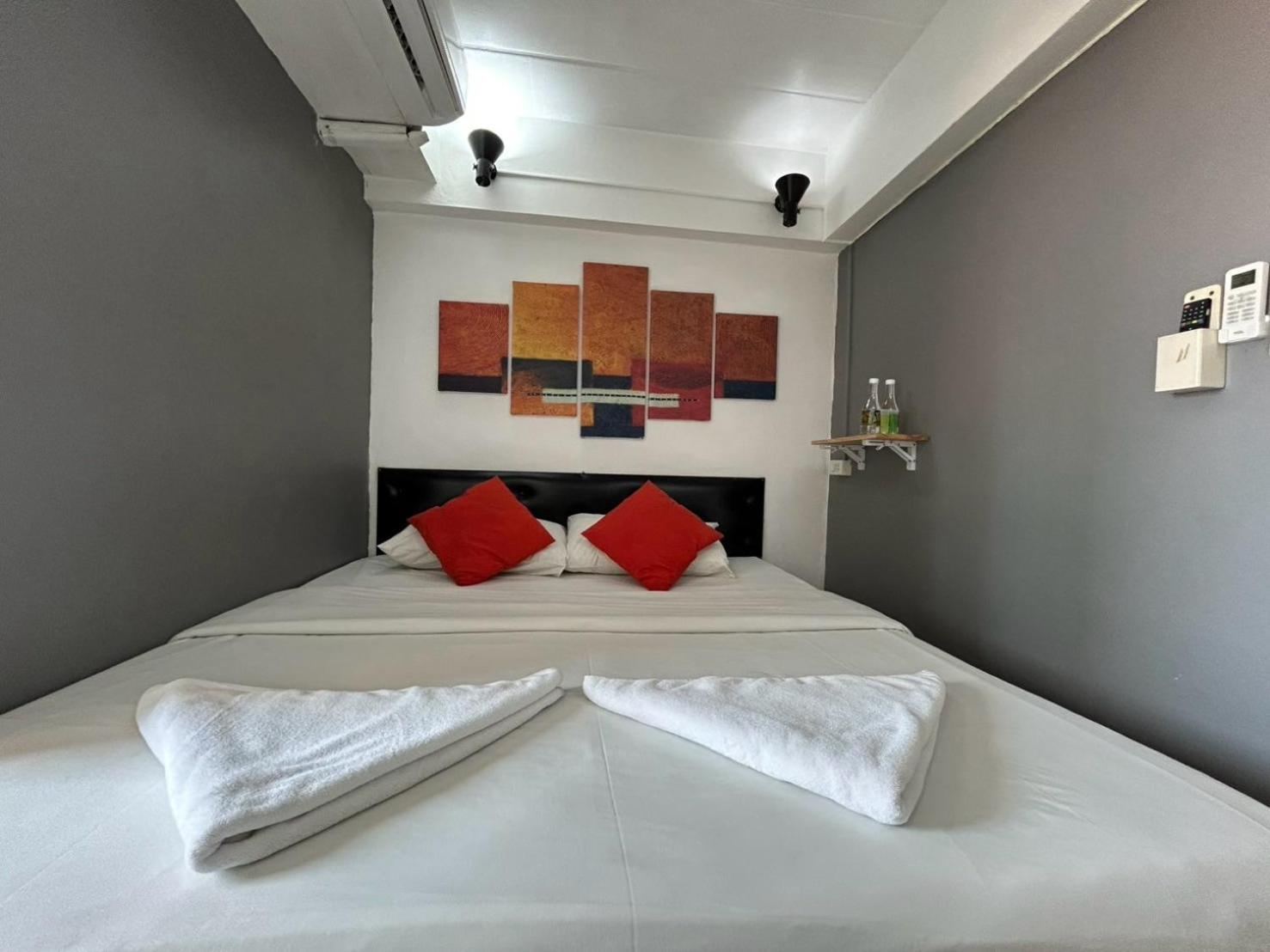 Khaosan Art Hotel - SHA Certified Bangkok Buitenkant foto