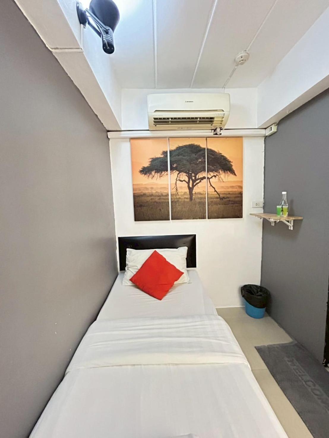 Khaosan Art Hotel - SHA Certified Bangkok Buitenkant foto