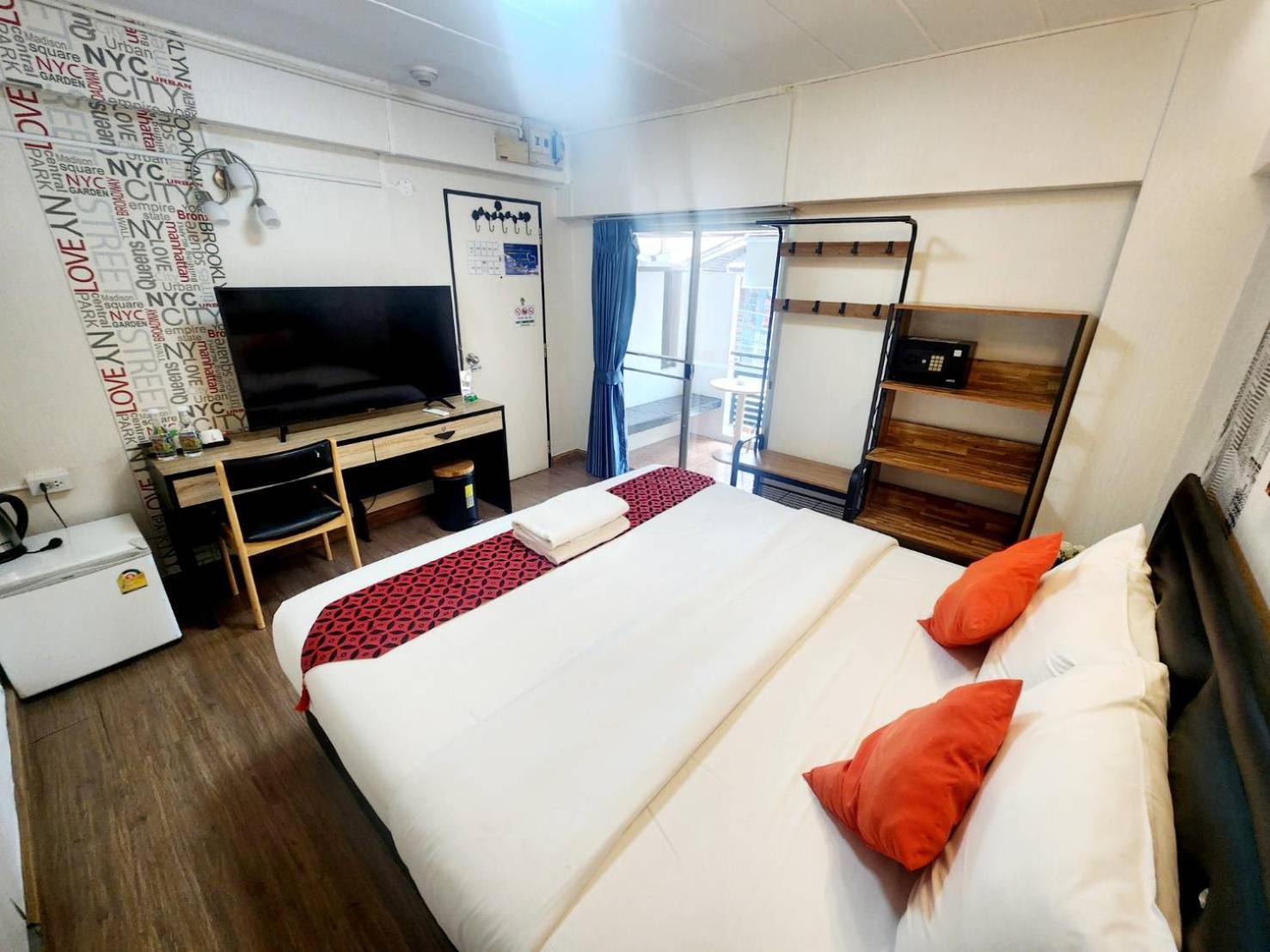 Khaosan Art Hotel - SHA Certified Bangkok Buitenkant foto