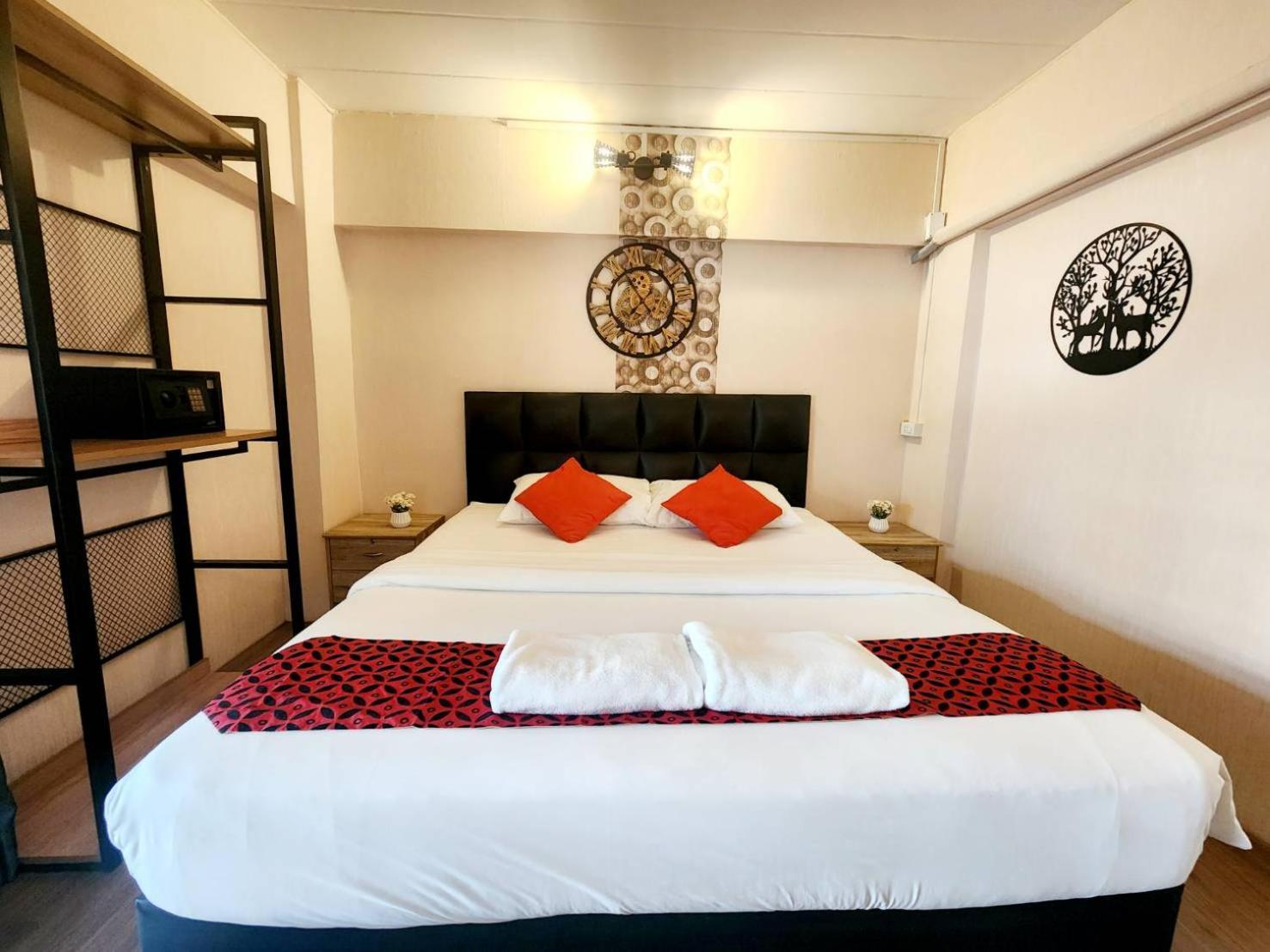 Khaosan Art Hotel - SHA Certified Bangkok Buitenkant foto